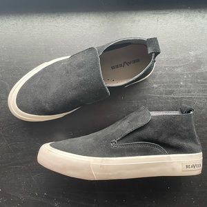 SeaVees slip on